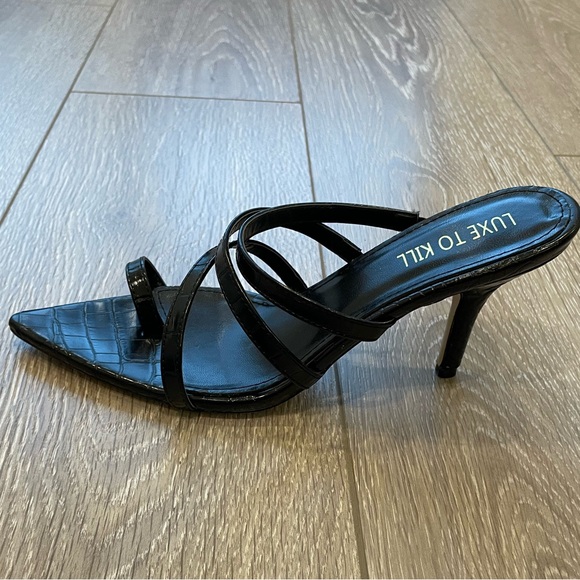 New without box Luxe to Kill faux croc heels - Picture 4 of 7